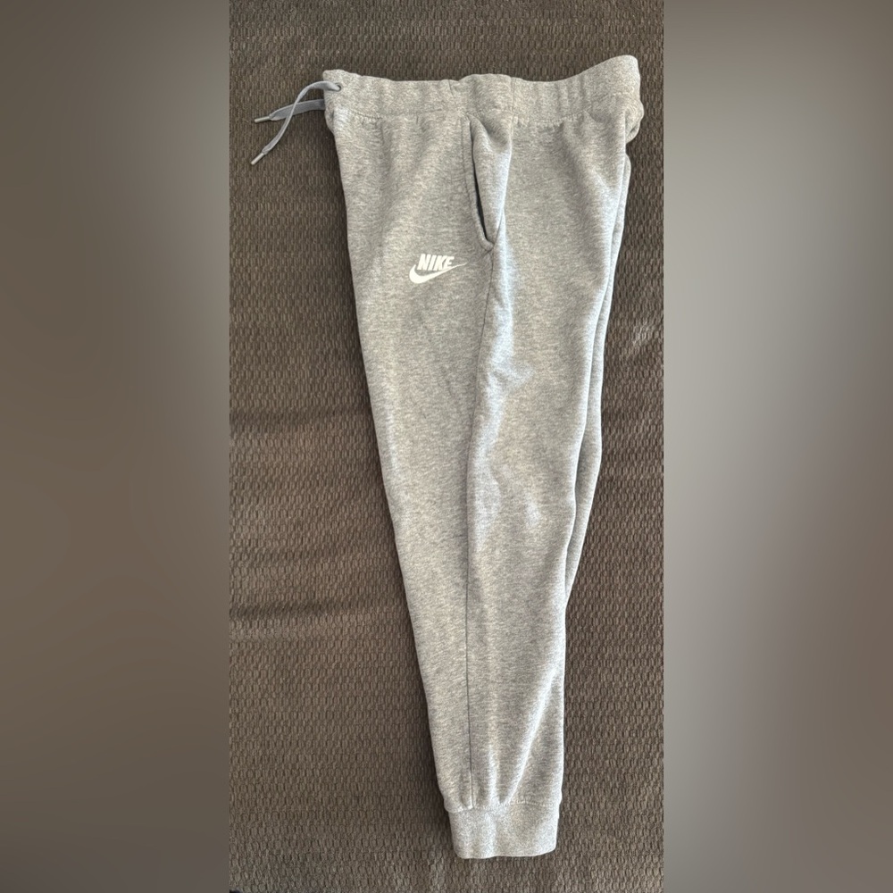 Nike Sportwear Club Fleece